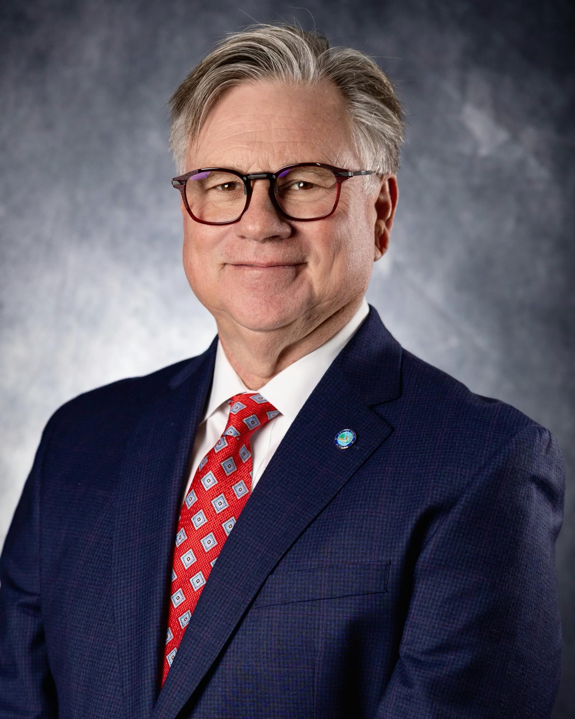 Councilmember Barry Mansfield